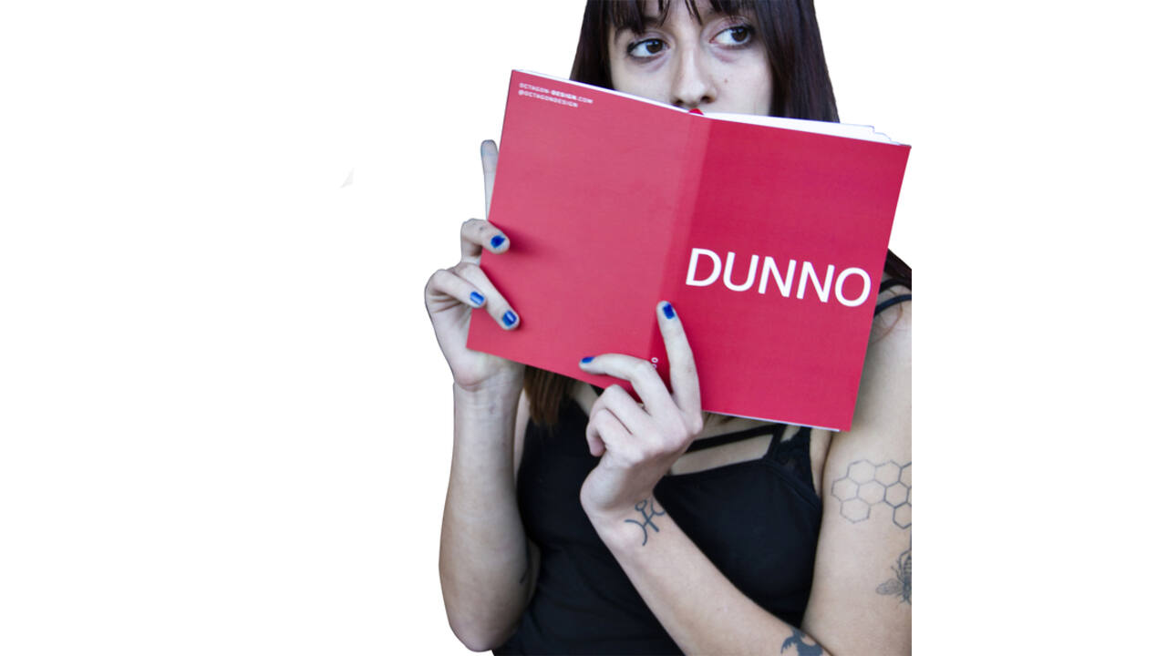 Notitieboek Octàgon DUNNO A5 135x200mm dots rood