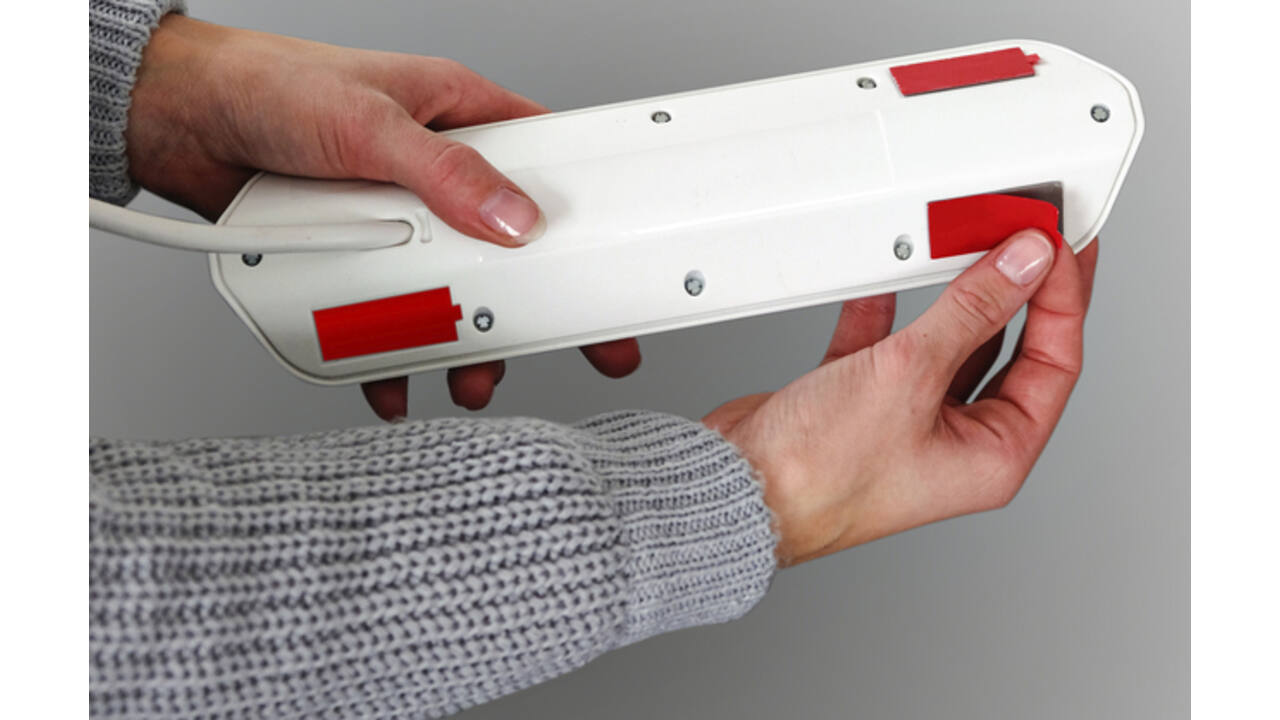 Stekkerdoos Brennenstuhl bureau Estilo 6 voudig inclusief 2 USB 200cm wit/zilver