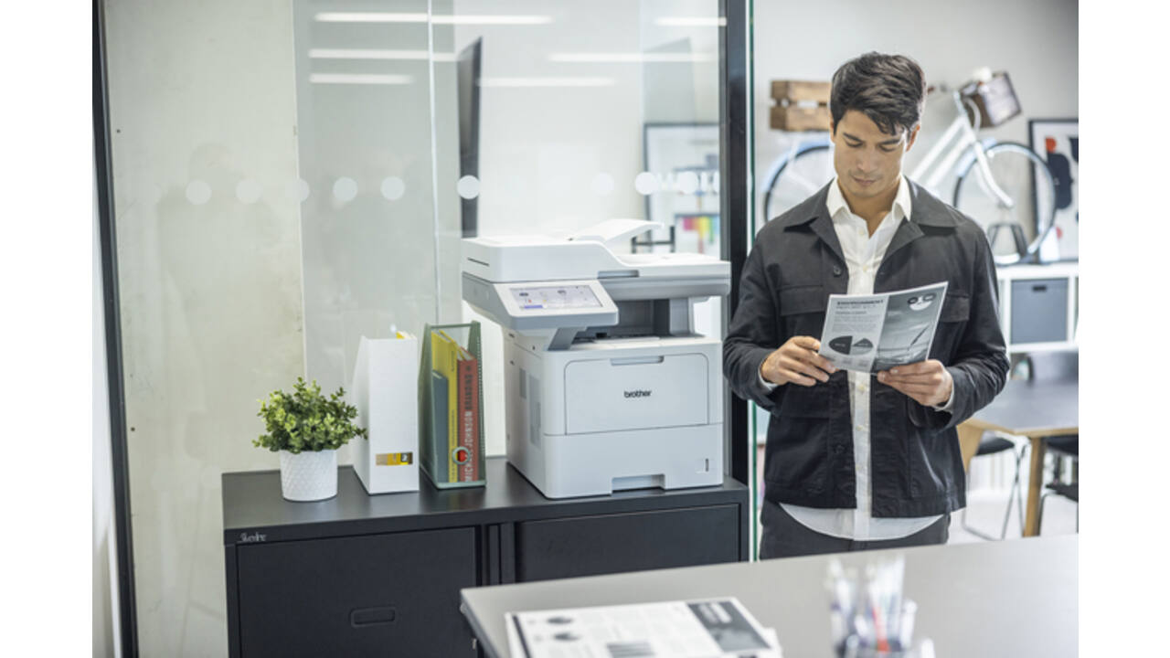Multifunctional Laser printer Brother MFC-L6910DN