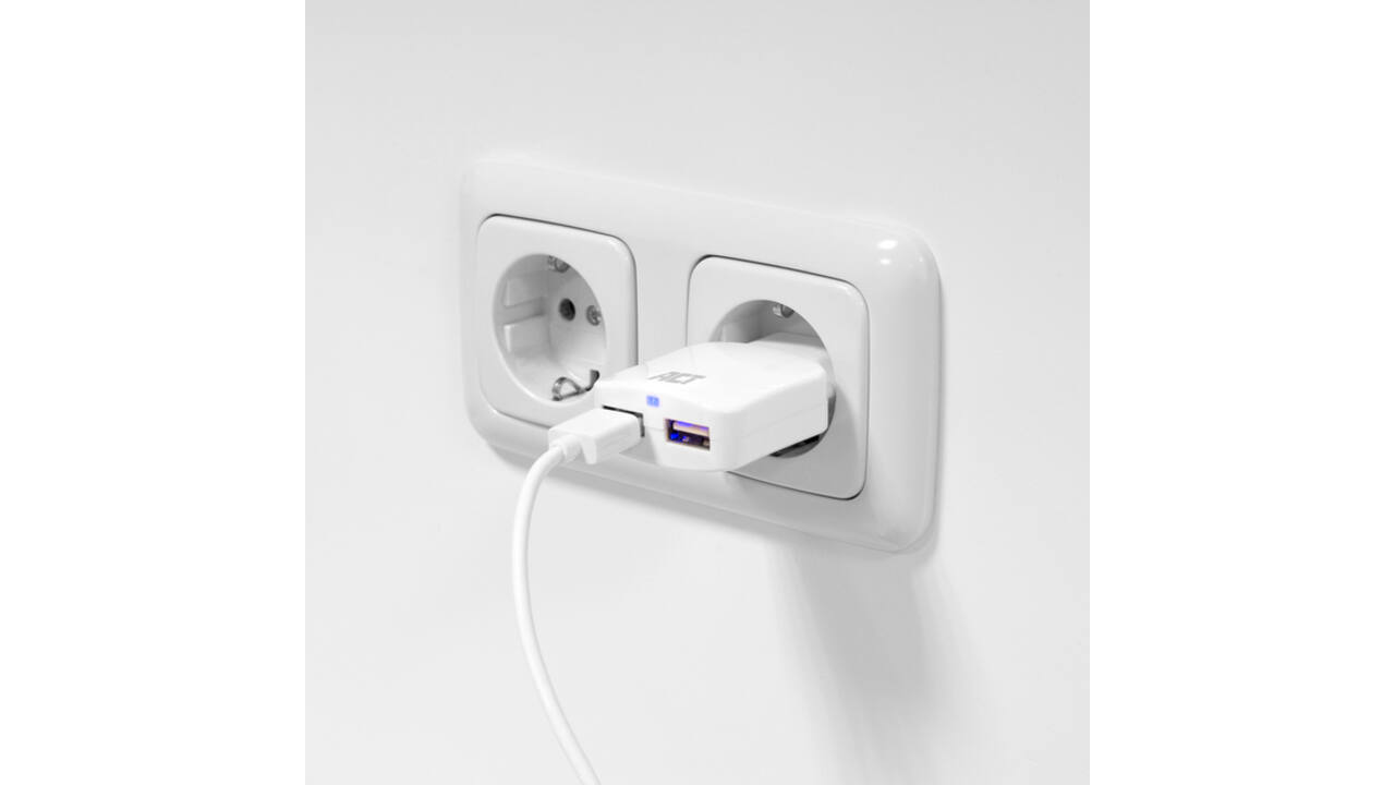 Oplader ACT USB 2 poorts 2.1A 12W wit