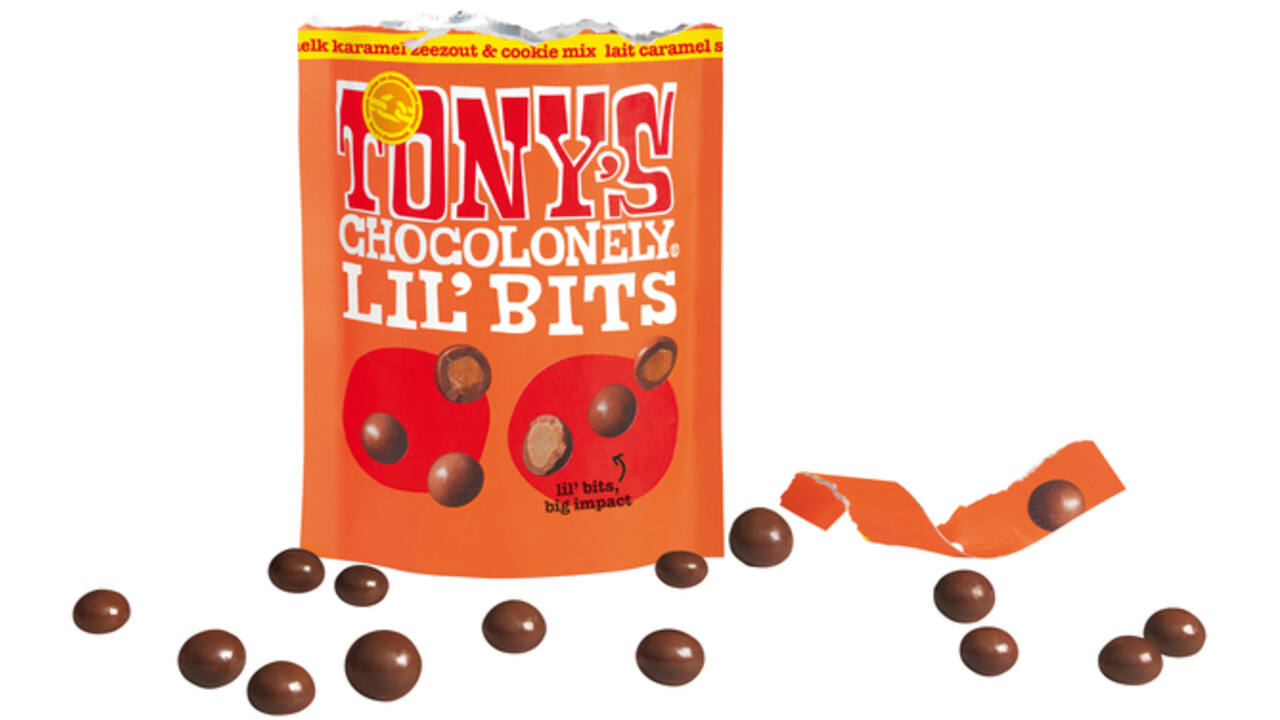 Chocolade Tony's Chocolonely Lil'Bits melk karamel zeezout biscuit 120 gram