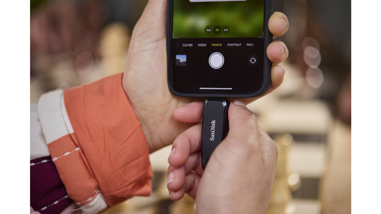 Phone Drive 128GB USB-C 3.2 USB-A zwart