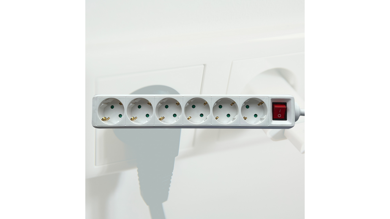 Stekkerdoos BRASQ 6 voudig 3 meter wit