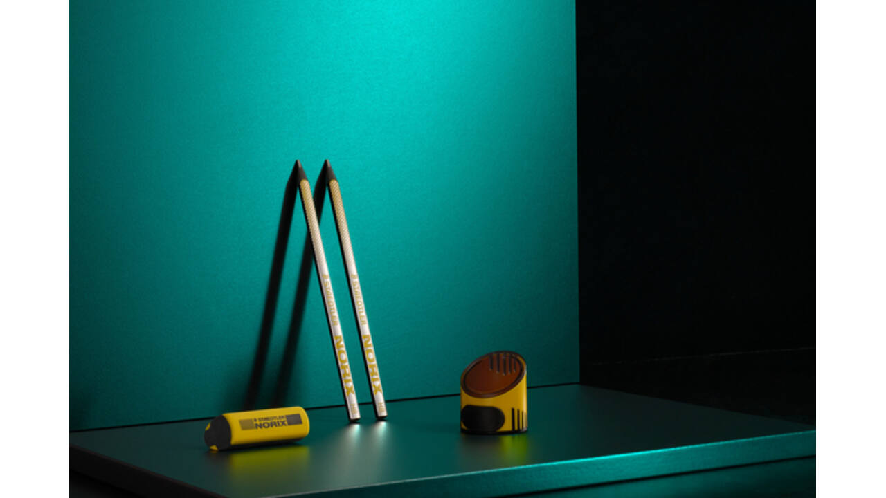 Potlood Staedtler Norix HB blister à 2 stuks zwart-geel