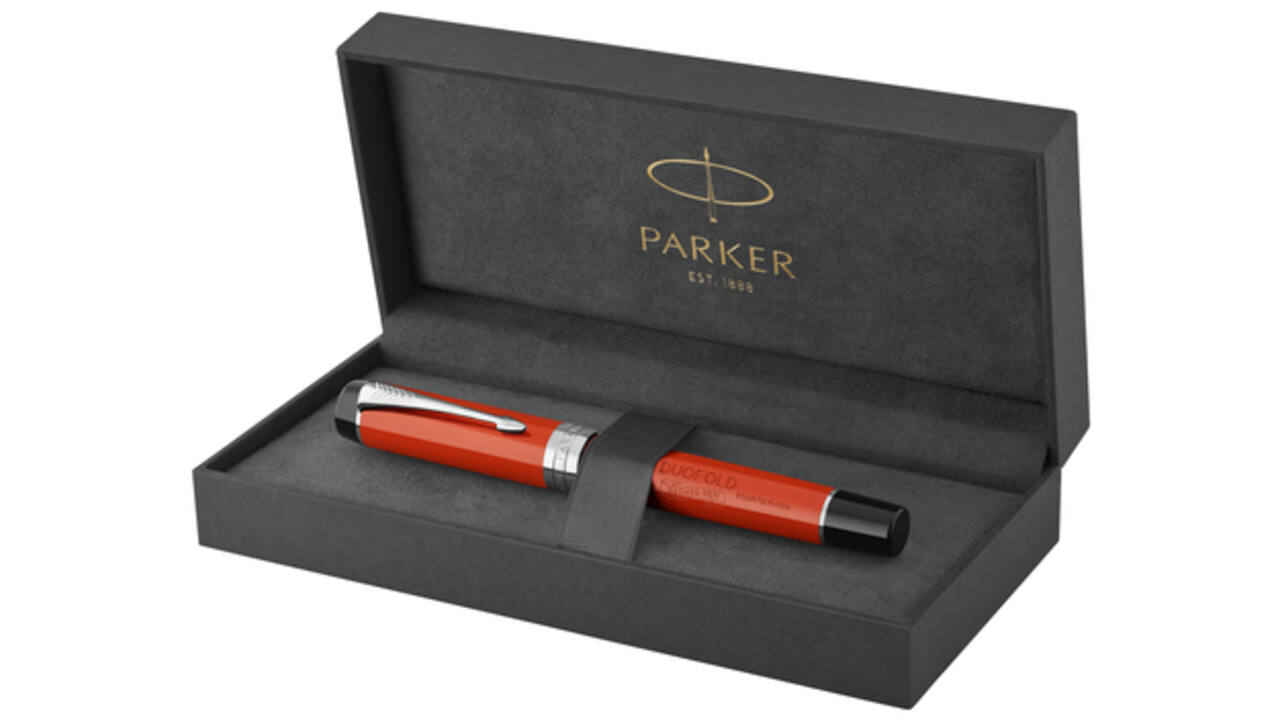 Vulpen Parker Duofold Classic Vintage big red lacquer 18k CT medium