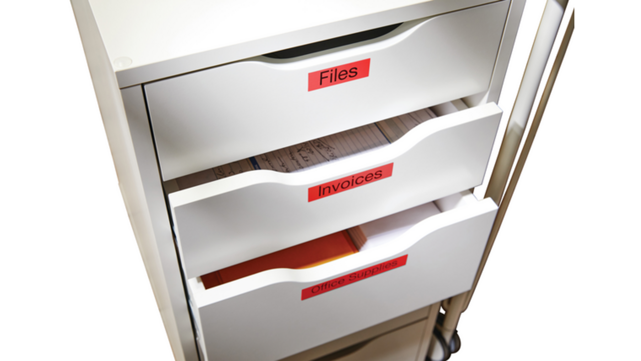 Labeltape Dymo LabelManager D1 polyester 19mm zwart op rood