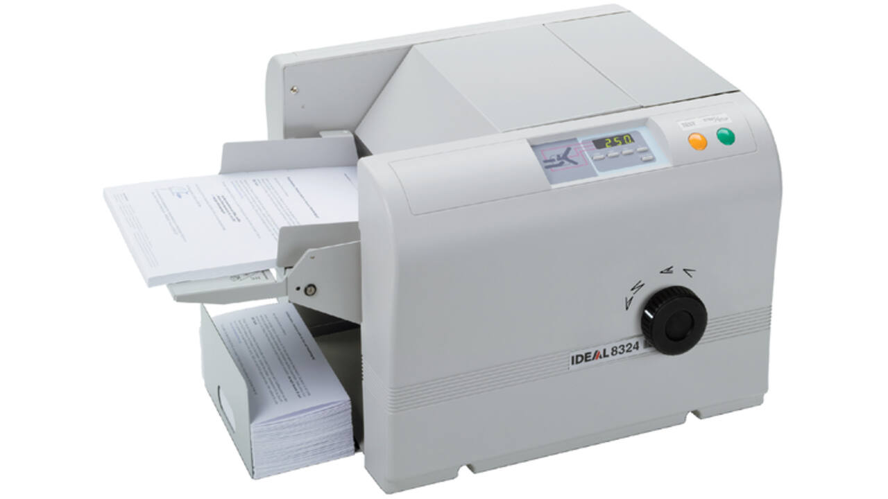 Vouwmachine IDEAL 8324