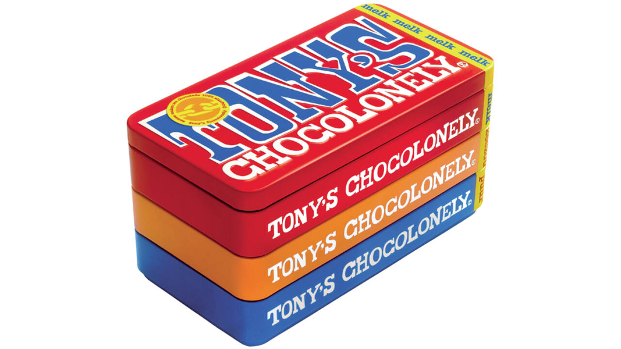 Chocolade Tony's Chocolonely puur-melk en karamel zeezout blik 540gr