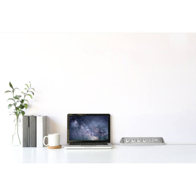 Stekkerdoos Brennenstuhl bureau Estilo 6 voudig inclusief 2 USB 200cm wit/zilver