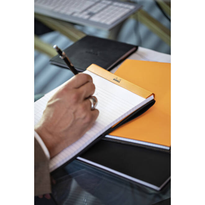 Schrijfblok Rhodia A5 lijn 80 vel 80gr met kantlijn oranje