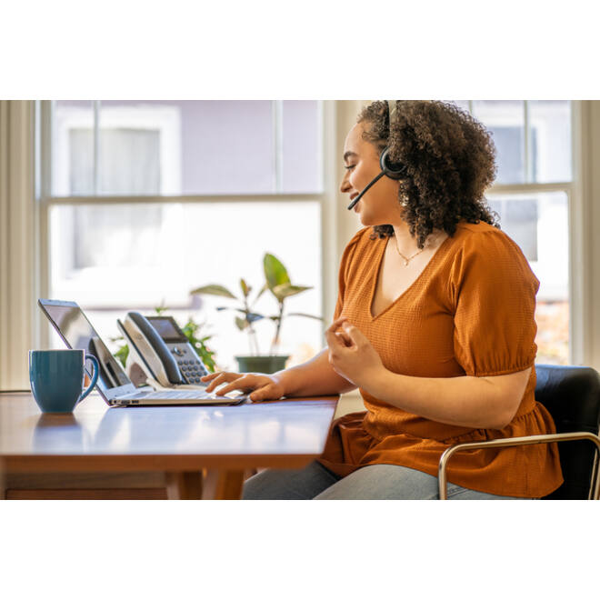 Headset HP POLY Voyager 4320 USB-C met BT700 dongle