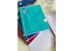 Collegeblok Oxford School A4 ruit 10x10mm 23-gaats 160 pagina's 80gr assorti