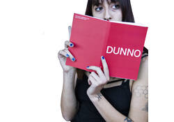 Notitieboek Octàgon DUNNO A5 135x200mm dots rood