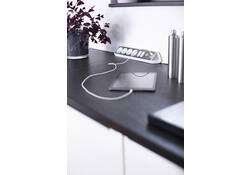 Stekkerdoos Brennenstuhl bureau Estilo 6 voudig inclusief 2 USB 200cm wit/zilver