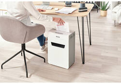 Papiervernietiger Leitz IQ Protect Premium 10X P4 snippers
