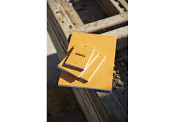 Schrijfblok Rhodia A5 lijn 80 vel 80gr met kantlijn oranje