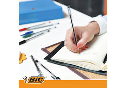 Balpen Bic Cristal medium zwart blister à 10 stuks