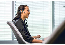 Headset HP POLY Voyager 5200 USB-A Bluetooth met BT700 dongle