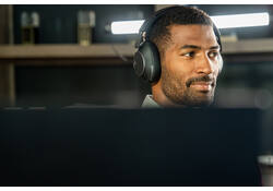Headset HP POLY Voyager Surround 80 UC USB-C