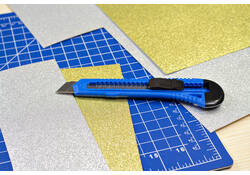 Snijmes Westcott office 18mm met schuifsluiting blauw