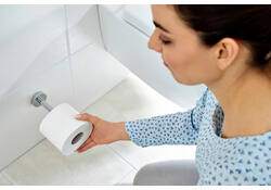 Reserverolhouder tesa® Smooz hoogglans verchroomd metaal zelfklevend