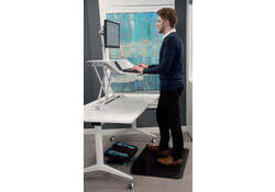 Vloermat Fellowes voetensteun Activefusion zwart